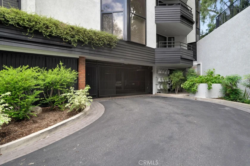 4792 Park Encino Lane #102 photo 24