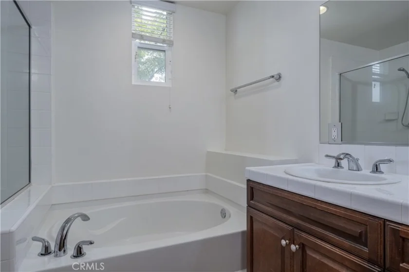 12842 Palm #101 photo 26