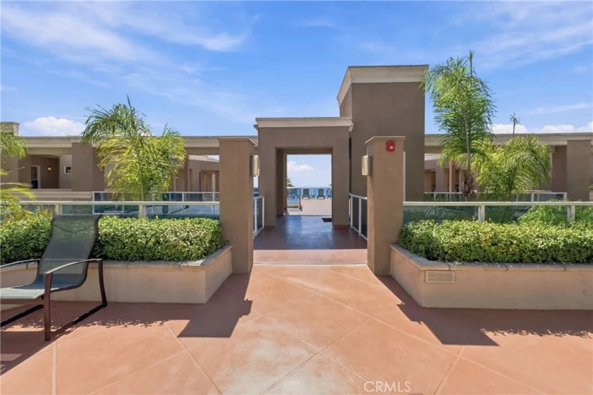 1500 E Ocean #718 photo 46