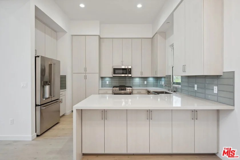 1746 Garfield Place #302 photo 5
