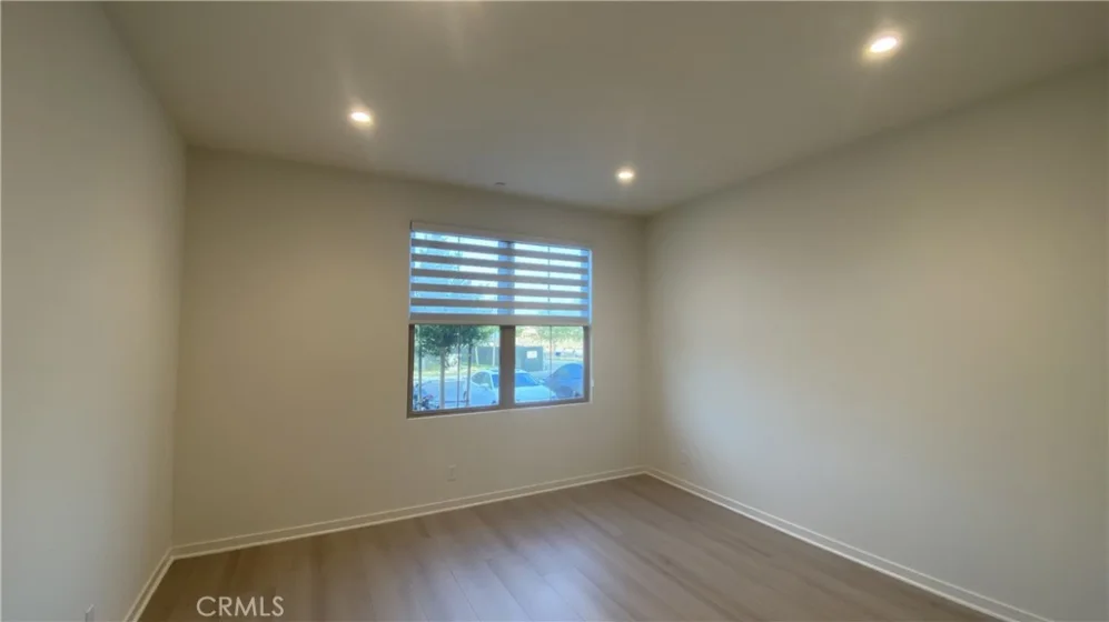 110 Sunnyside photo 10
