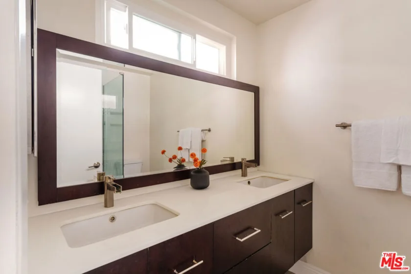 1121 N Olive Drive #210 photo 10