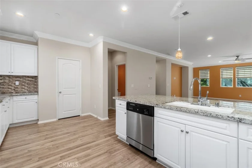 17028 Liberty Way photo 16