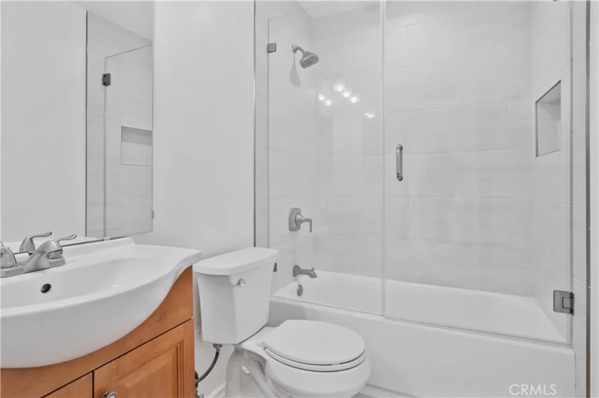 5700 Etiwanda Avenue #288 photo 5