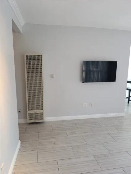 205 13th Street #D photo 27