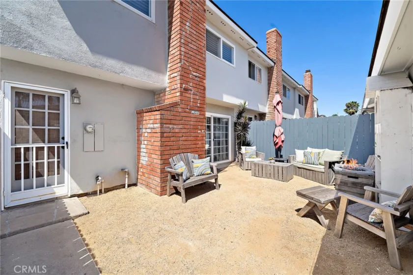 8215 Deerfield Drive photo 23