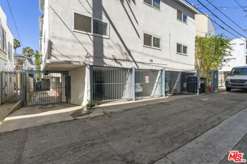 1333 14th Street #11 photo 23