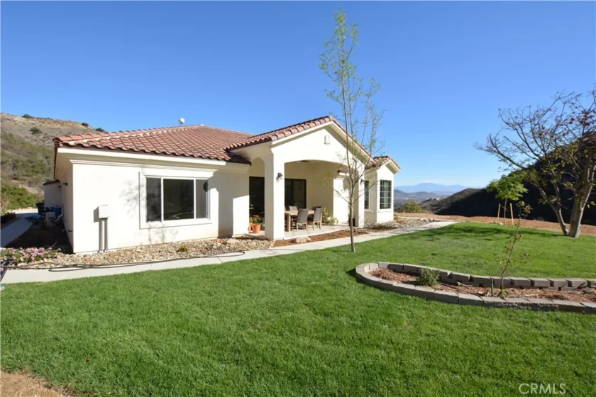 38255 Paseo Chaparro photo