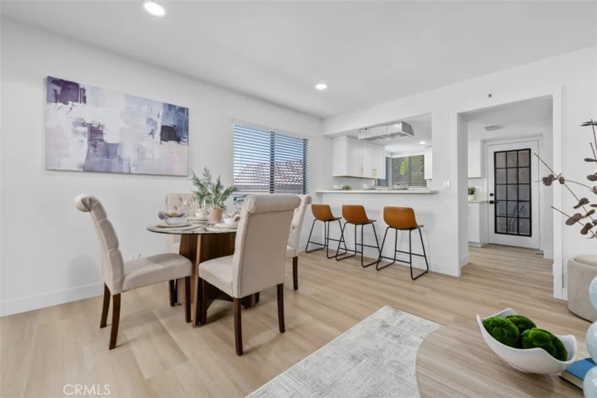 28121 Montecito #23 photo 8