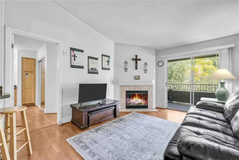 2425 Del Mar photo 13