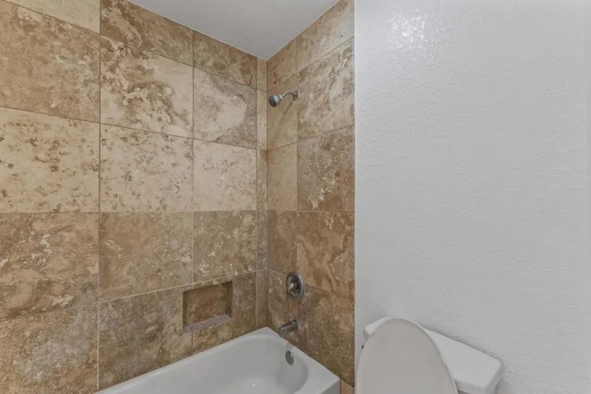 390 E Madison Avenue #H photo 19