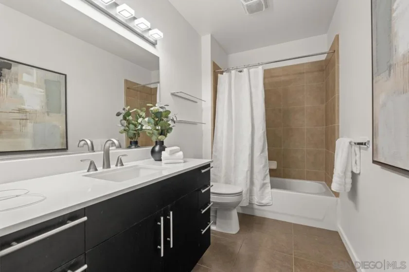 1025 Island Avenue #704 photo 51