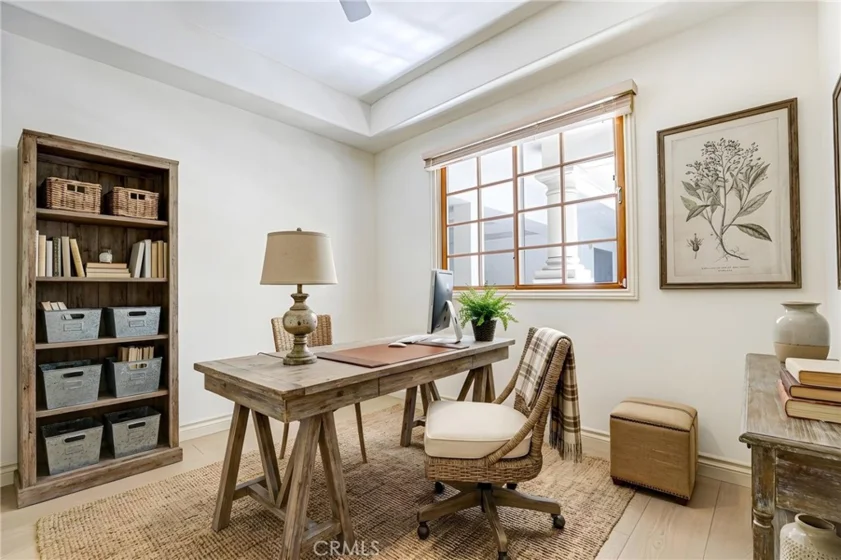 333 N Hill Avenue #203 photo 14