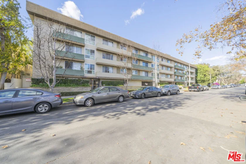 525 N Sycamore Avenue #319 photo 1