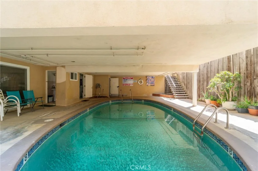 551 W Stocker Street #3 photo 27