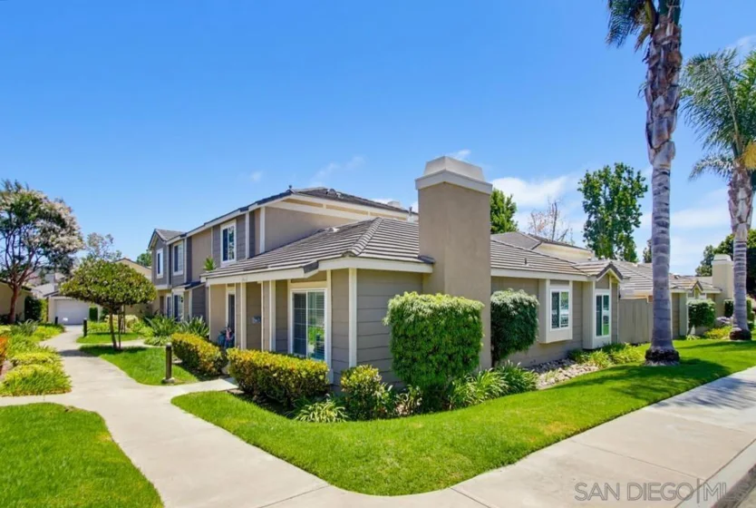 3614 Caminito Carmel Lndg photo 2