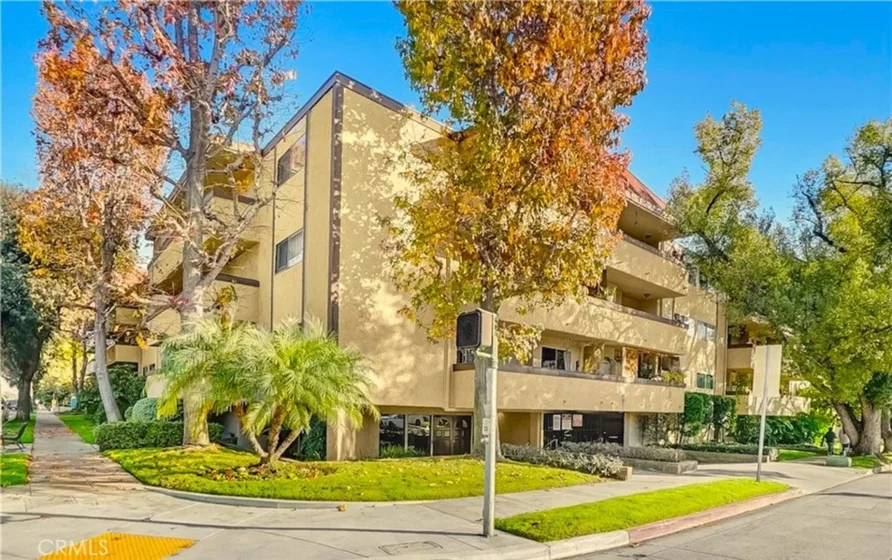2386 E Del Mar Boulevard #316 photo 1