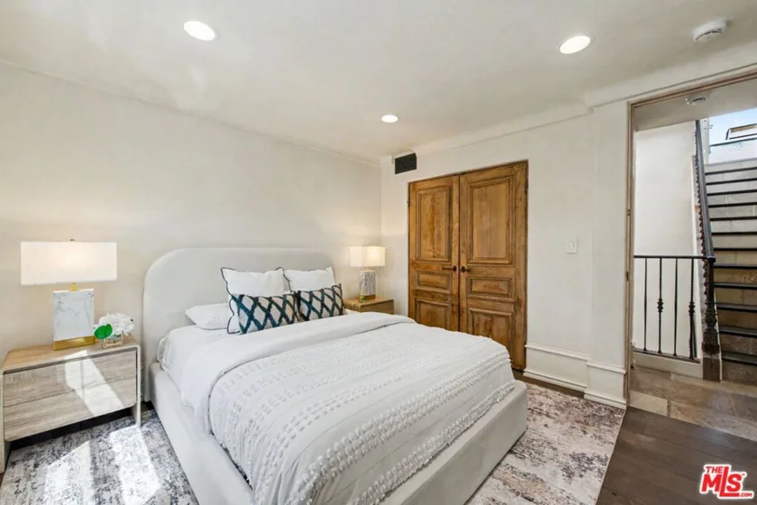 2408 34th Street #4 photo 20