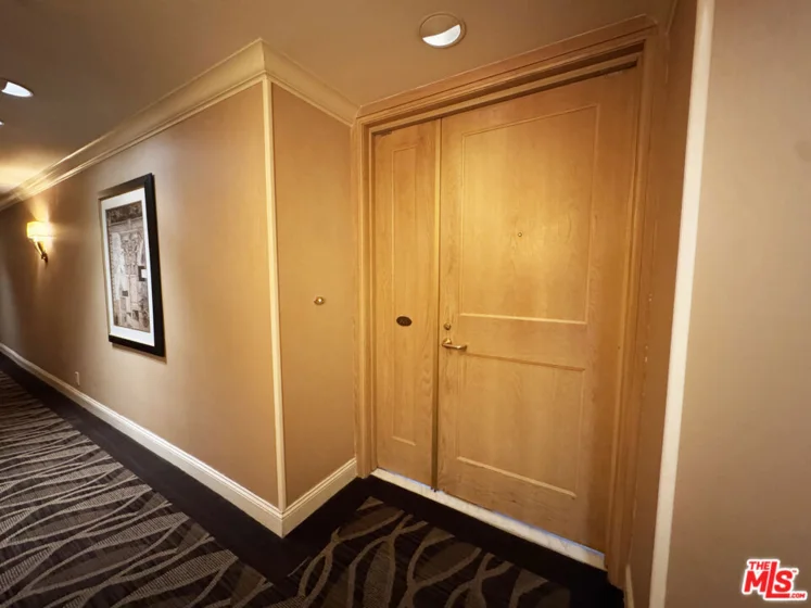 10520 Wilshire Boulevard #701 photo 18