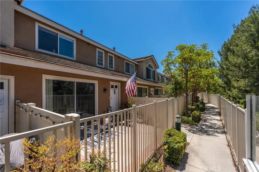 8567 E Tioga photo 26