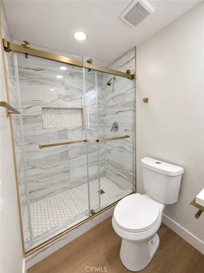 2463 W Acacia Avenue photo 11