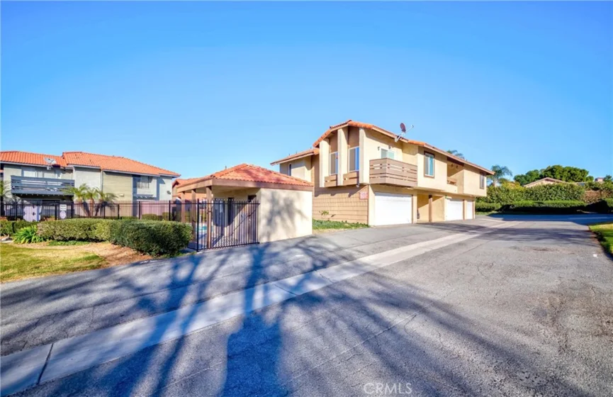 1300 Brentwood Circle #D photo 1