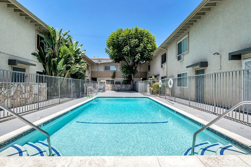1620 N San Fernando #52 photo 25