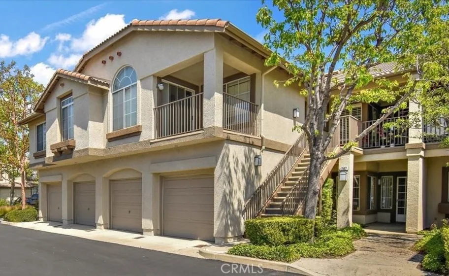 207 Chaumont Circle photo 1