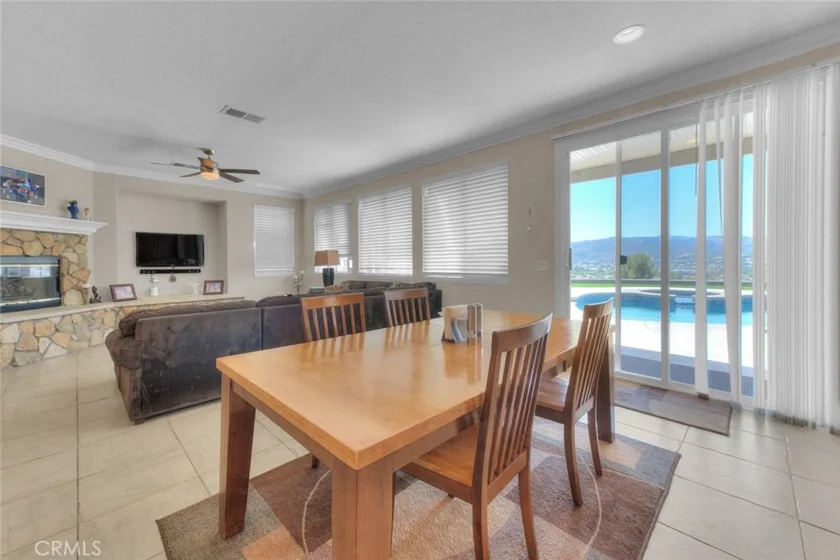 41403 Mackenzie Court photo 9
