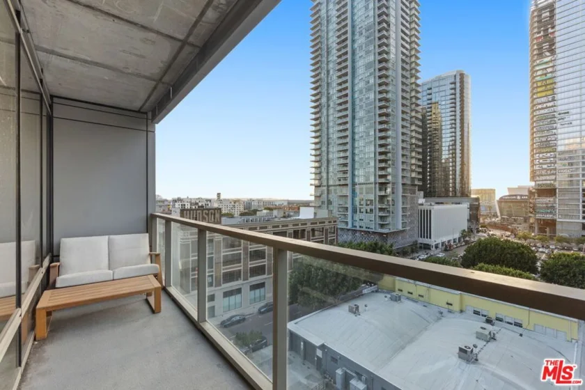 1155 S Grand Avenue #808 photo 16