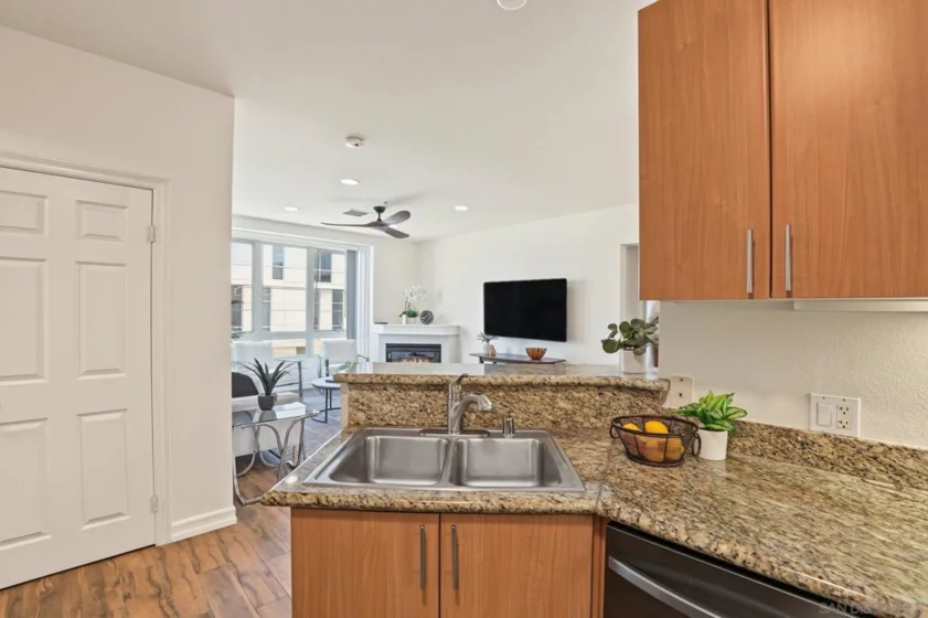 1465 C Street #3407 photo 13