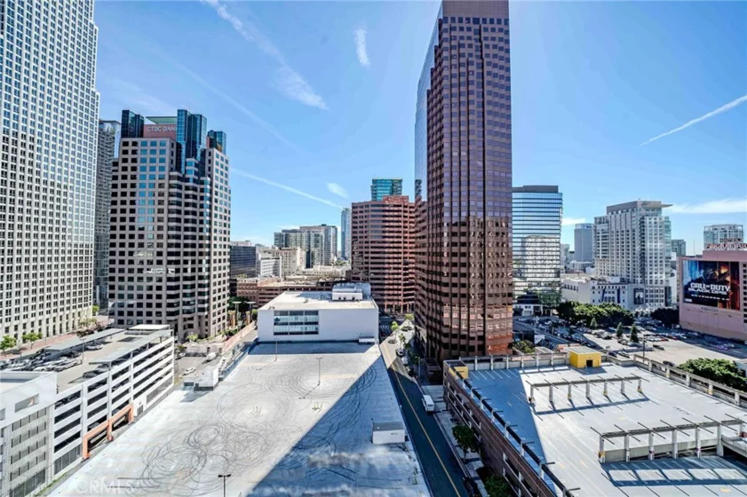 877 Francisco Street #1717 photo 12