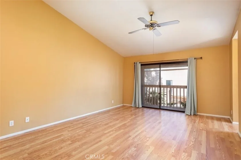 1513 Wavertree Lane photo 4