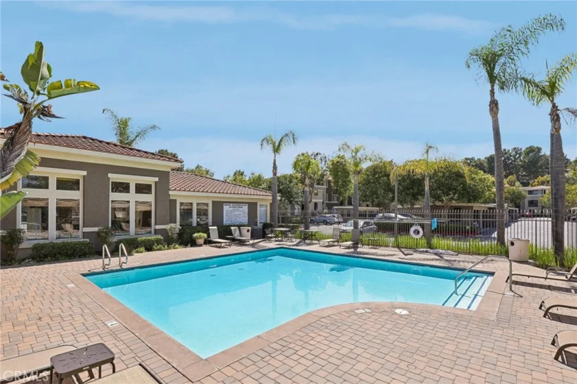 22681 Oakgrove Unit 233 photo 34