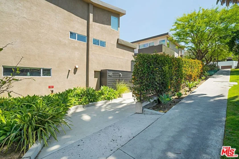4005 Monroe Street #4 photo 1