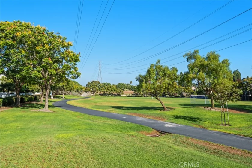 36 Rainwood photo 20
