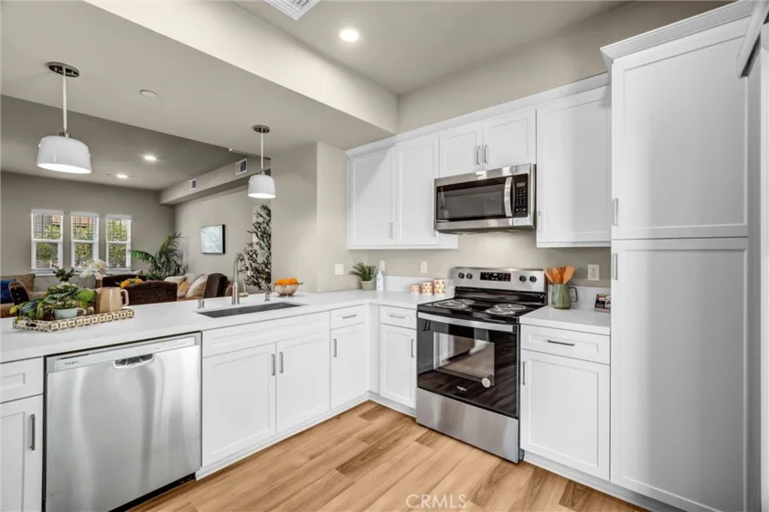 1336 Locust Avenue #3 photo 9