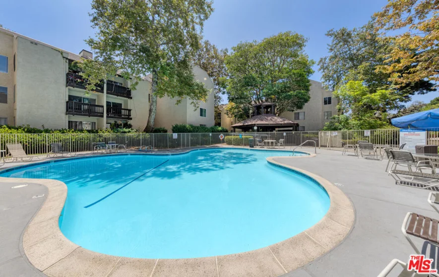 11301 Summertime Lane photo 29