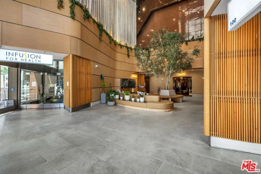 1100 Wilshire Boulevard #2605 photo 27