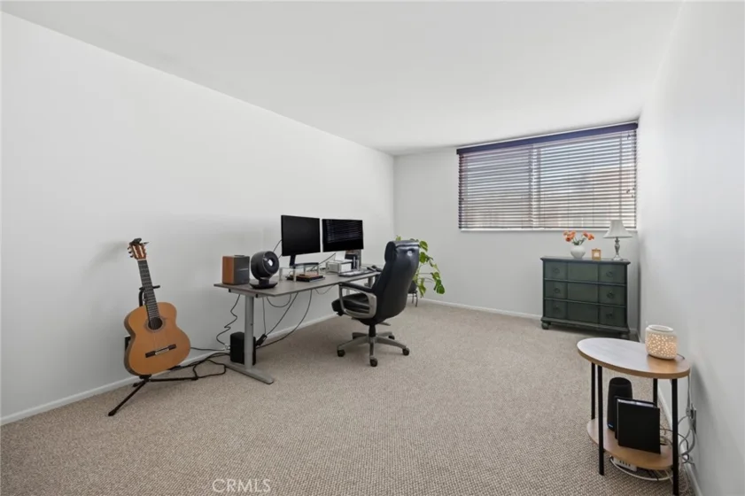 14141 Dickens #312 photo 22