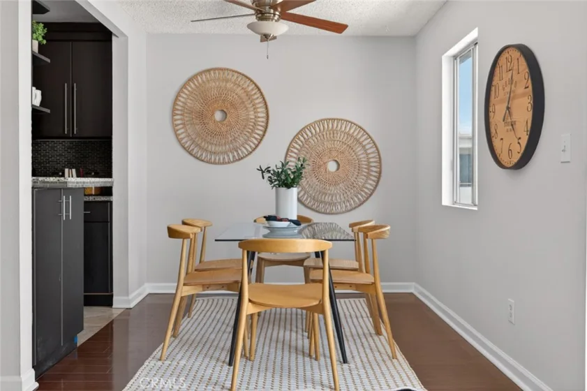 5412 Lindley Avenue #322 photo 4