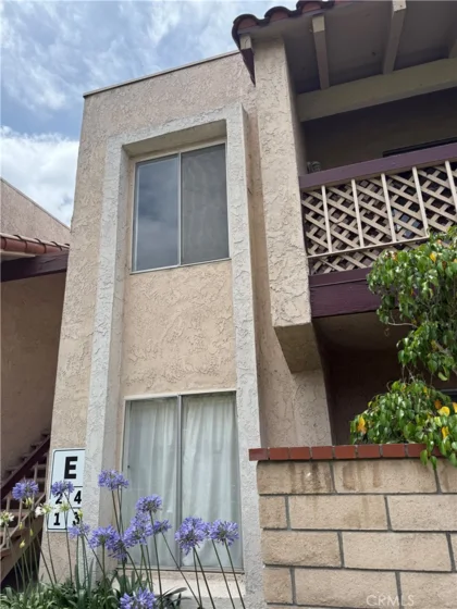 700 W La Veta #E4 photo 1
