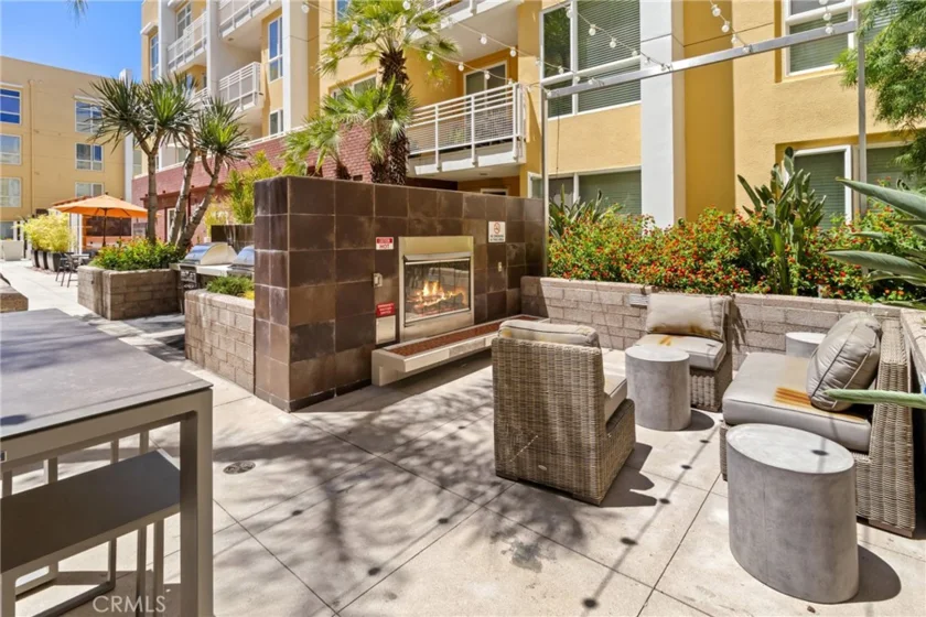 21301 Erwin Street #511 photo 13