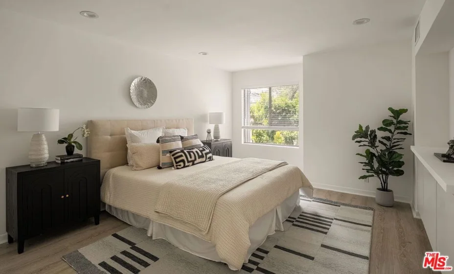 1617 S Beverly Glen Boulevard #404 photo 12