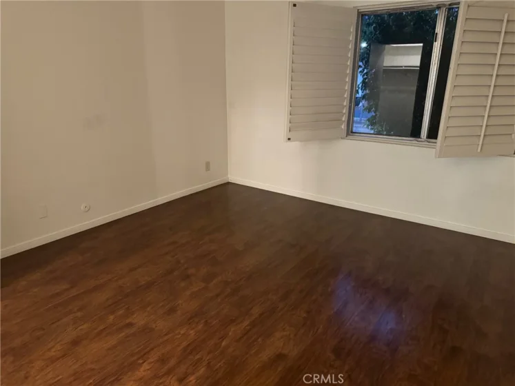 5460 White Oak photo 20