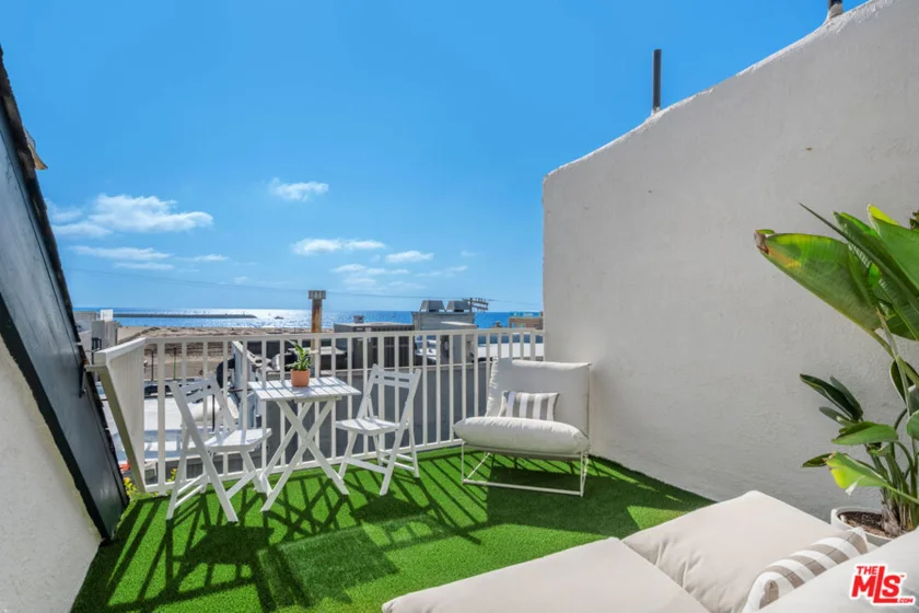 24 Westwind Street #C photo 3