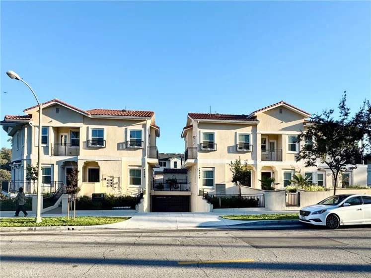 300 E Alhambra Road #E photo 1