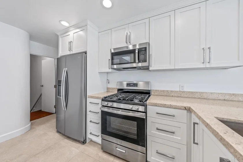 919 Agate Street #3 photo 21