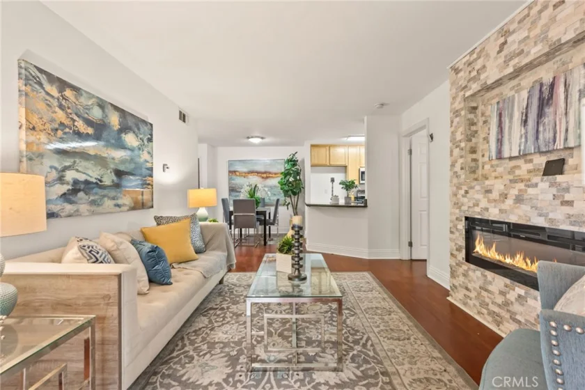 2550 San Gabriel Way #202 photo 3