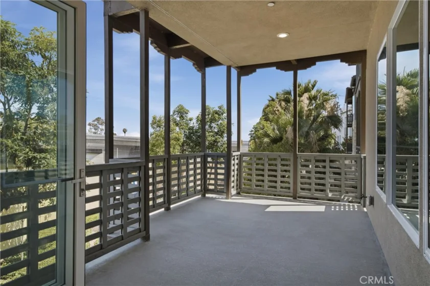 1313 Doheny photo 18